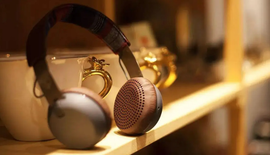 科技大廠紛紛搭建聲學實驗室 聲音“玄學”背后藏著未來商業(yè)“玄機”|封面天天見