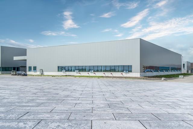 建造一個完美的隔音房：如何在工作場所減少噪音？